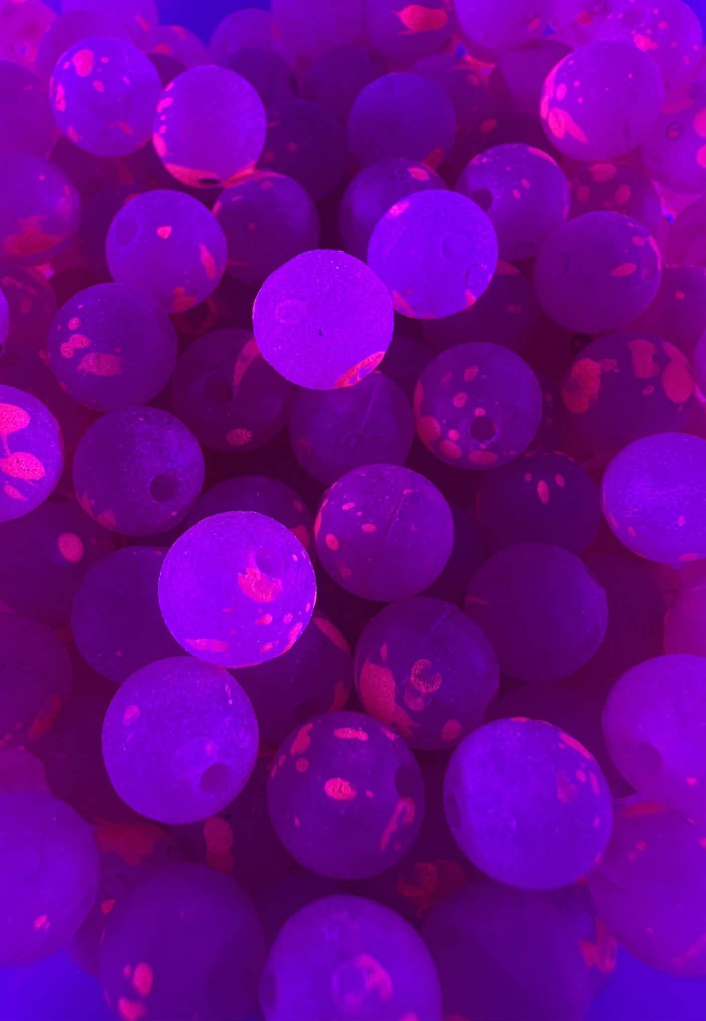 Teddy Berry UV Glow (glows pink) Plastic Fishing Bead Steelhead & Salmon