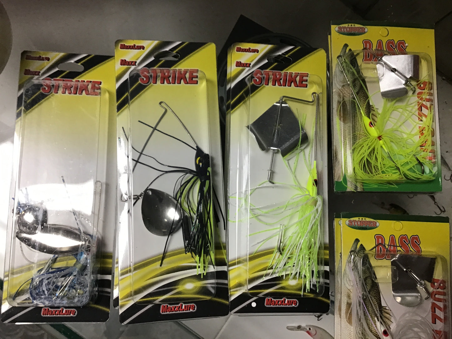 Buzz bait / Strike Bait