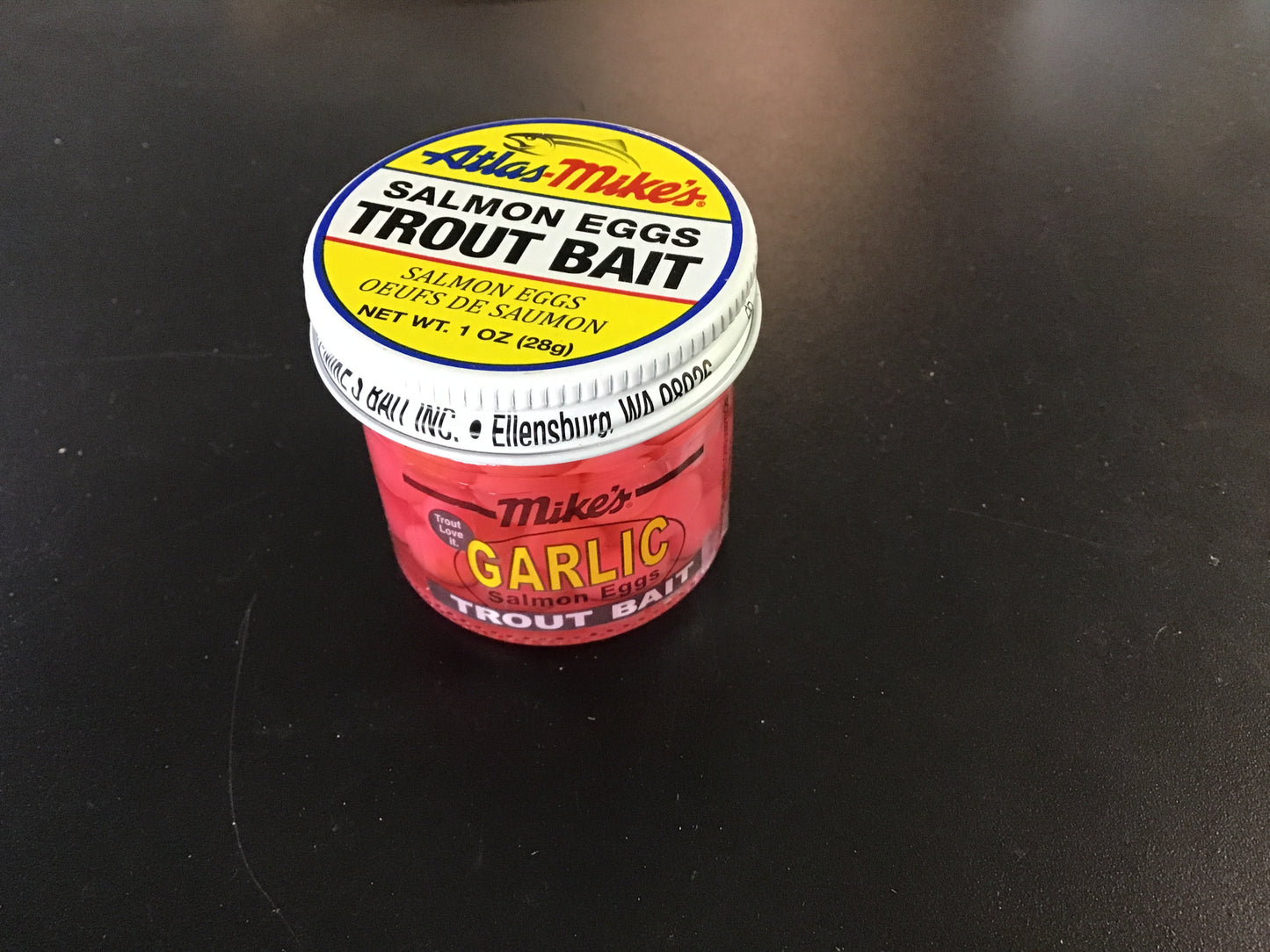 Atlas Mikes pink garlic