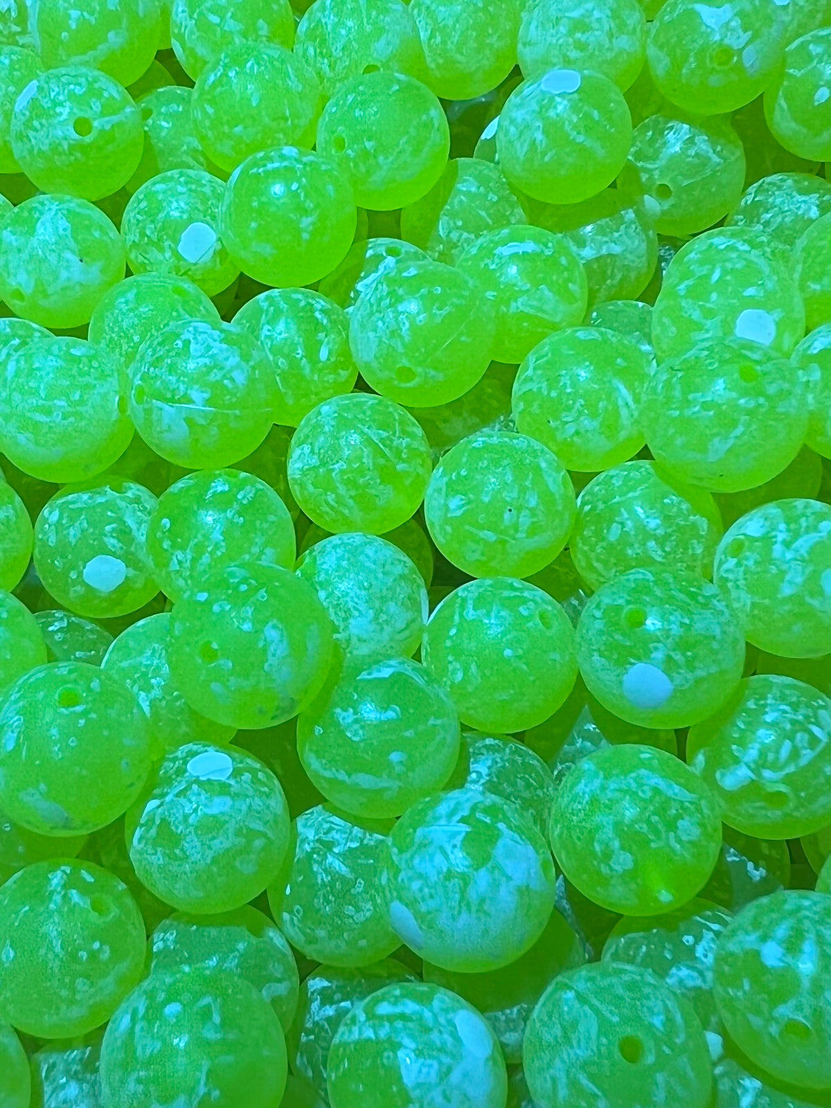 Official Bloop Bead Co niagara pauls 2 0 color closeup; size and pack quantity depend on listing.