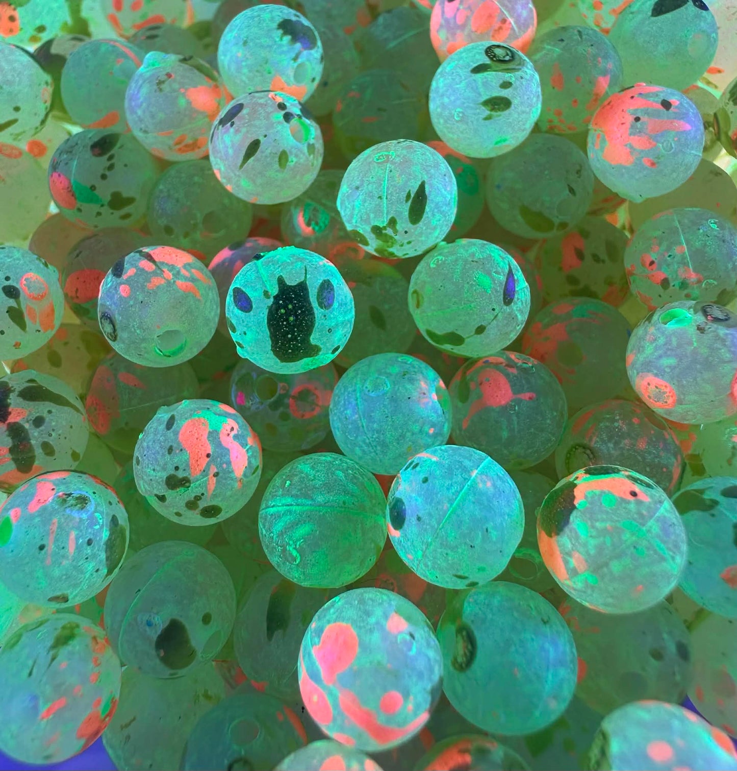 Charty Monster UV Glow Plastic Fishing Bead Steelhead & Salmon