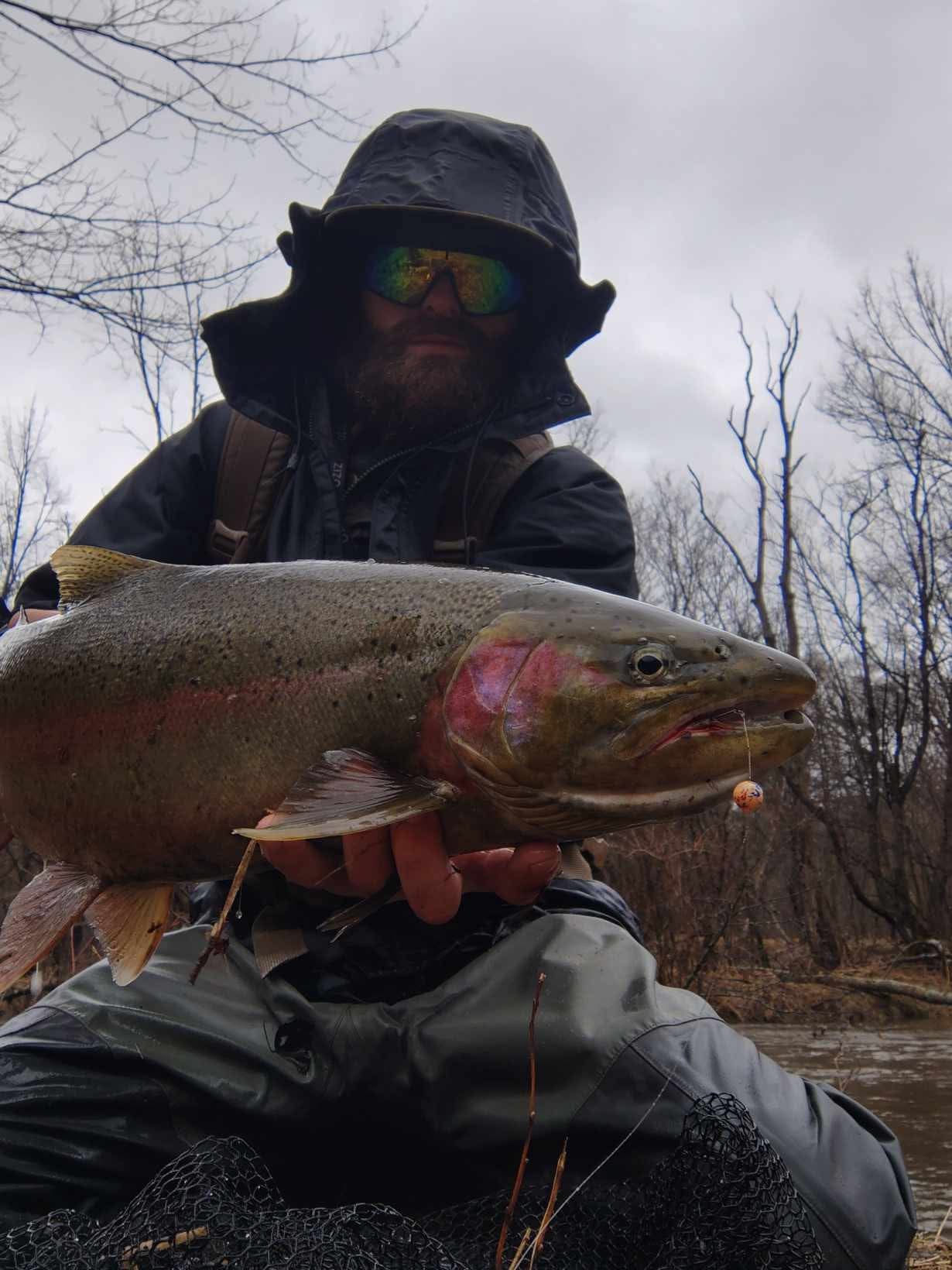 Oneder Peach UV Glow plastic fishing bead steelhead and salmon