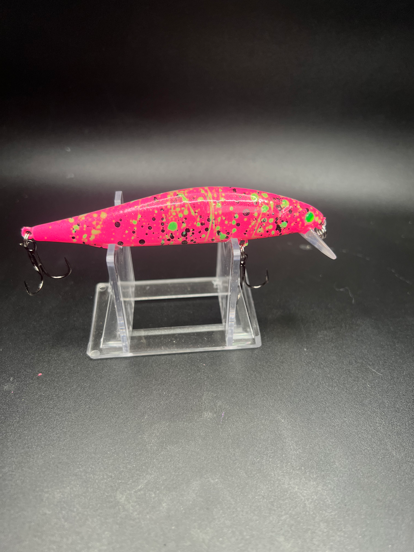 Lisa Crank Clickbait Series 4.25in 1/2 oz Jerkbait with 3x hook