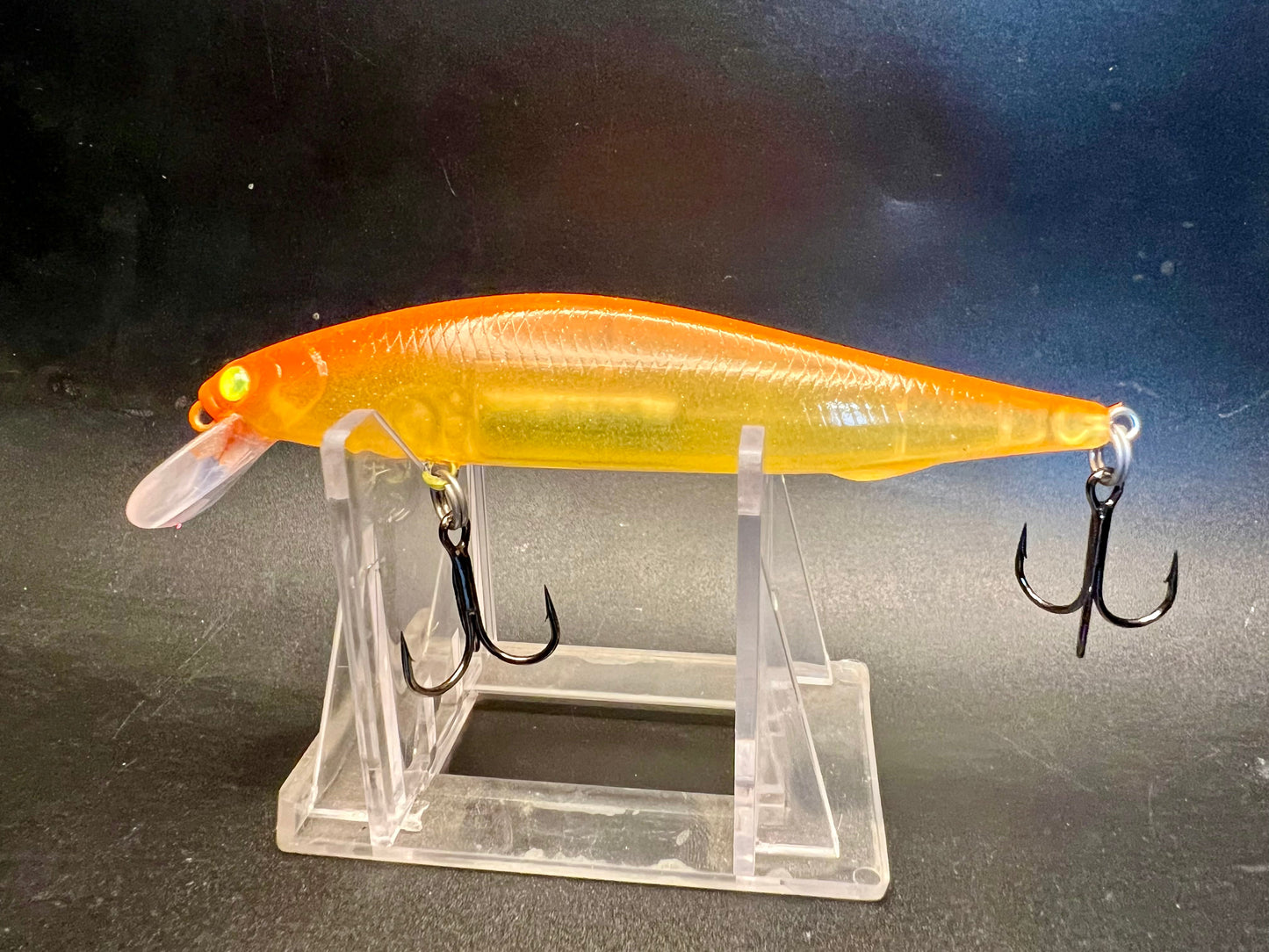 Mango Shiner Clickbait Series 4.25in 1/2 oz Jerkbait with 3x hook